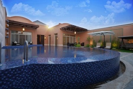 أفضل الشاليهات والمنتجعات بمسبح خاص لعيد الفطر 2026 في السعودية