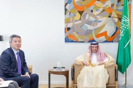 نائب وزير الخارجية يبحث مع القائم بالأعمال الصيني الجهود المشتركة لمواجهة التحديات في المنطقة