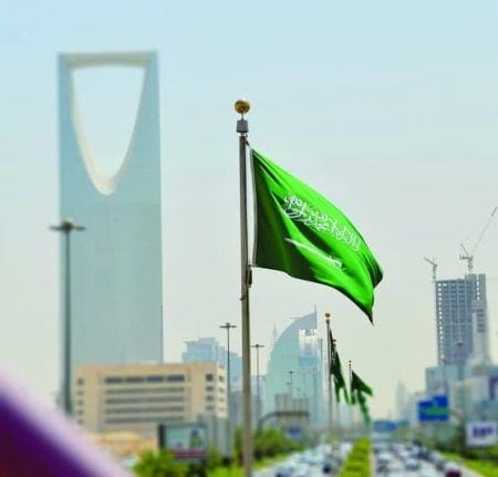 كيف دعمت السعودية المسافرين الخليجيين في ظل اضطرابات الطيران؟