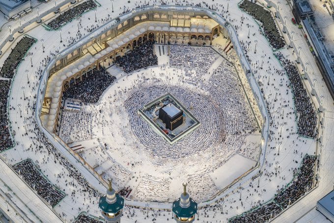 تفاصيل تنفيذ مشروع الصيانة الشاملة للكعبة المشرفة