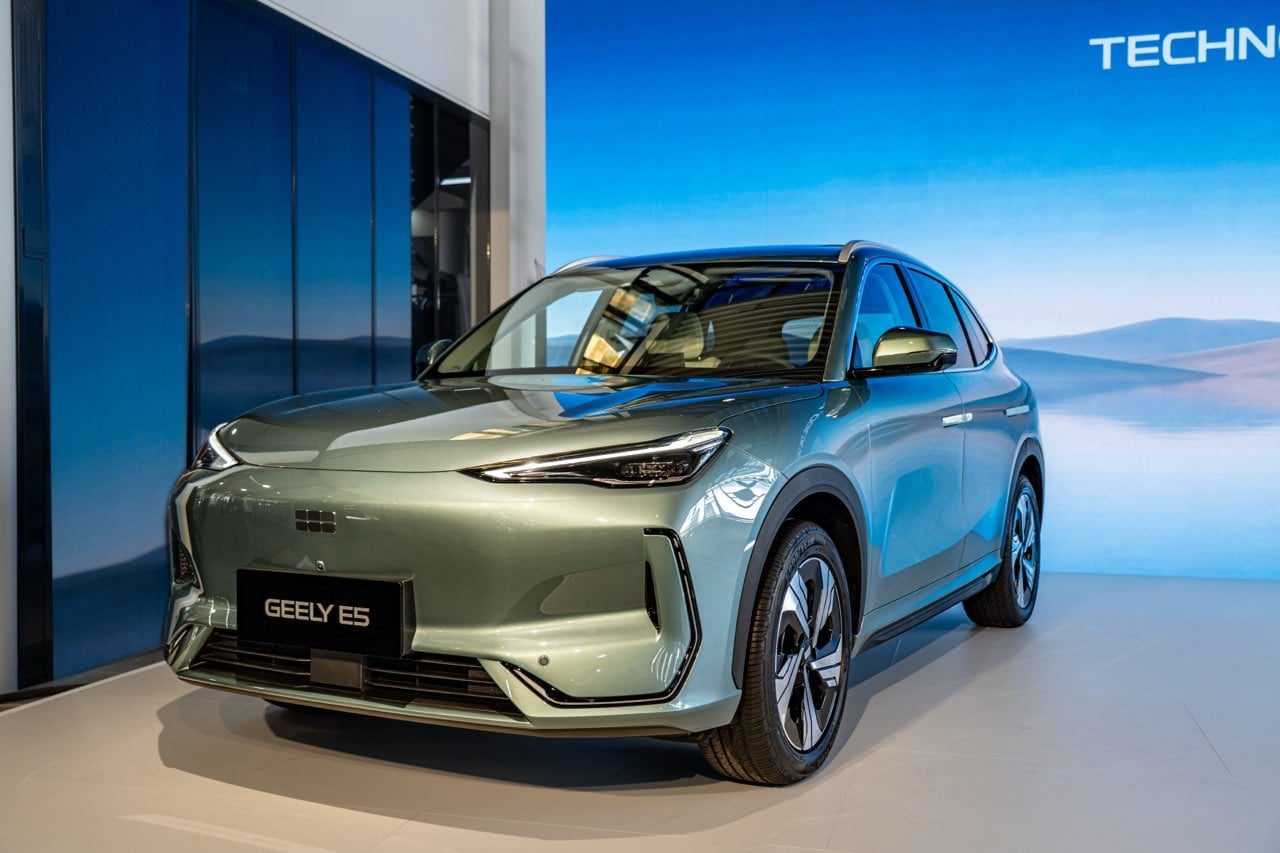 جيلي إي 5 2027 Geely E5