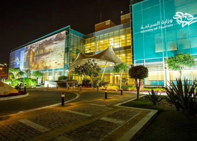نمو استثنائي للسياحة في رمضان وعيد الفطر
