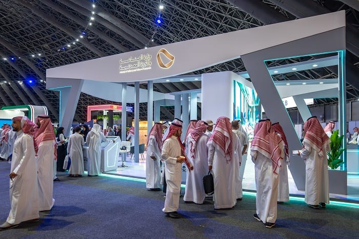 الملتقى المهني بجامعة الملك عبدالعزيز
