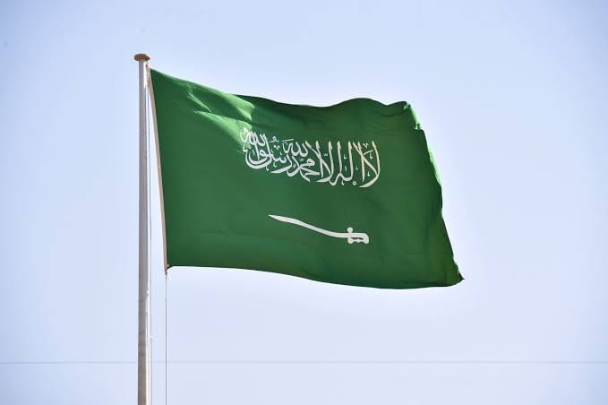 السعودية قلب الخليج وحصن الأمان.. طرق ومطارات بديلة لدعم الأشقاء دائمًا