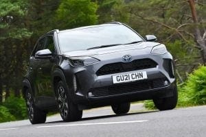 01- toyota yaris cross 2021 أكثر السيارات المستعملة اقتصادًا في الوقود