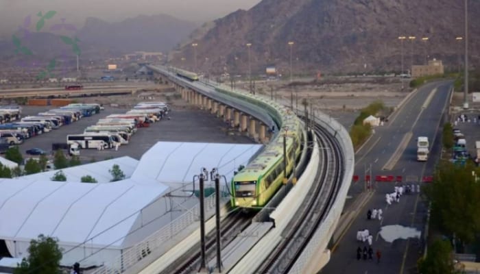 أولى رحلات قطار المشاعر المقدسة تدعم انسيابية تنقل الحجاج