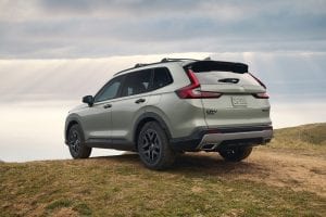 تصميم هوندا CR-V 2026 من الخلف والجنب