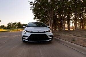 تويوتا كورولا 2025 موديل XLI بمحرك 2.0 لتر
