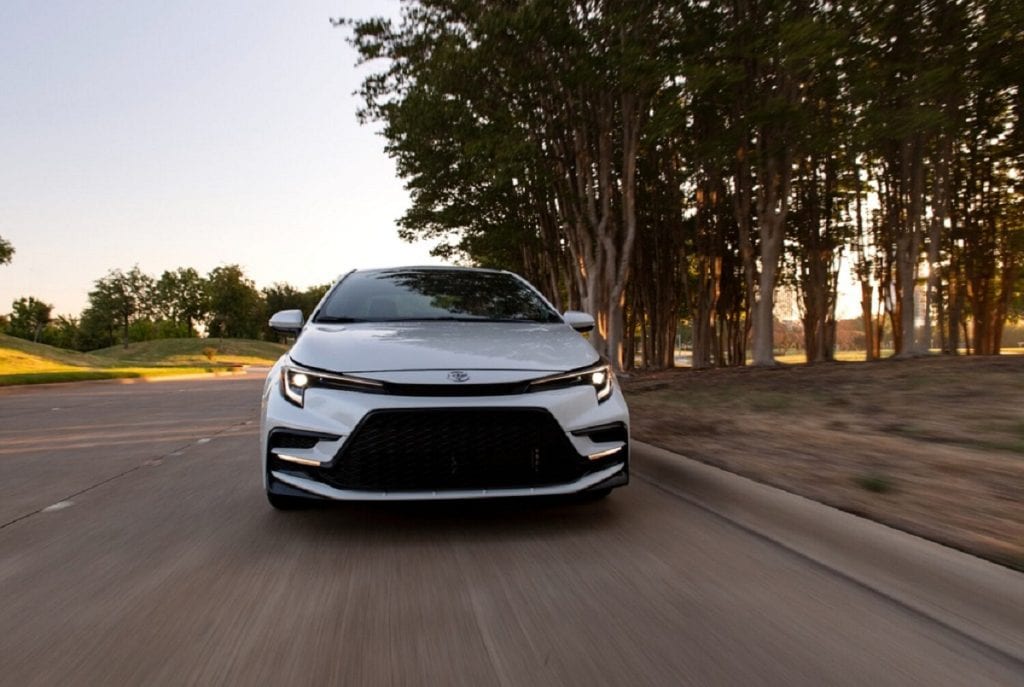 تويوتا كورولا 1.5L XLI Executive 2025