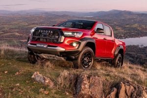 تويوتا هايلكس غمارتين SGLX 4X4 بمحرك 2.7L موديل 2025