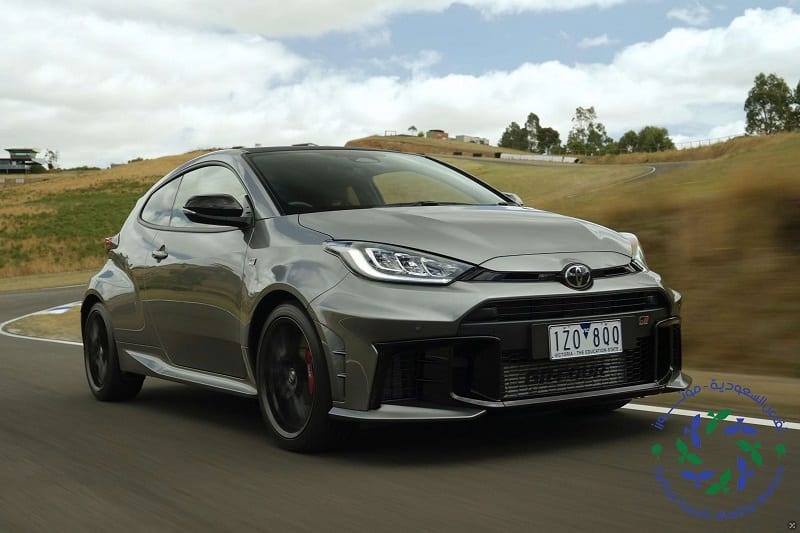 وحش الحلبات تويوتا يارس GR 1.6 Turbo 2025 على الطريق السريع