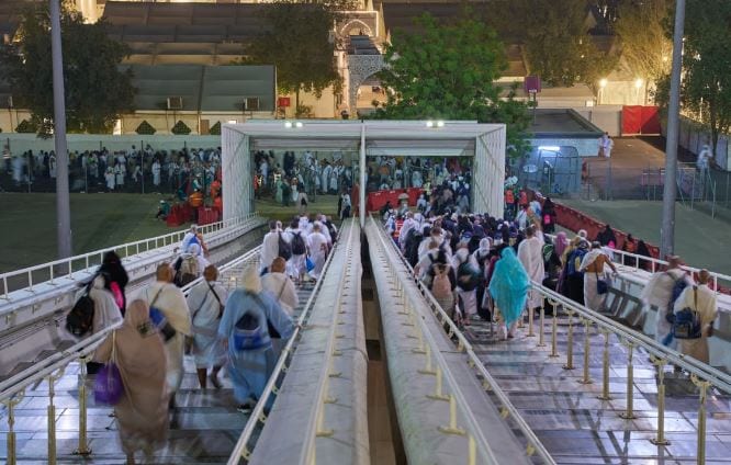 قطار المشاعر يواصل تفويج الحجاج بكفاءة عالية