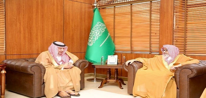 لقاء مفتي عام المملكة ورئيس هيئة الرقابة ومكافحة الفساد