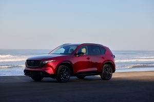 مازدا CX-5 2026 من الجانب والأمام