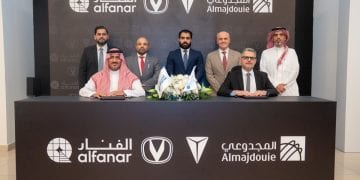 “المجدوعي” و”الفنار” تعقدان شراكة استراتيجية لتوفير أحدث حلول شحن السيارات الكهربائية في السعودية