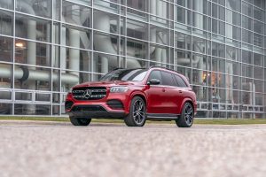 مرسيدس GLS 2022: قمة الفخامة العائلية في "S-Class الطرق الوعرة"