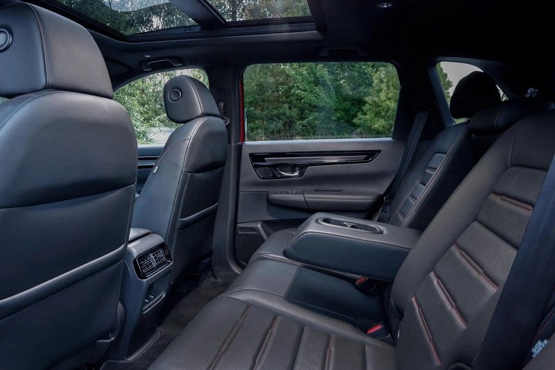 المقاعد الخلفية في هوندا CR-V 2026