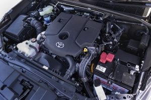 زئير الـ V6 الجبار: أداء هندسي خالص لرمال الخليج