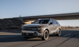 كيا سبورتاج 2026 SX تيربو شاصي طويل: قمة الرحابة العائلية والأداء الرياضي