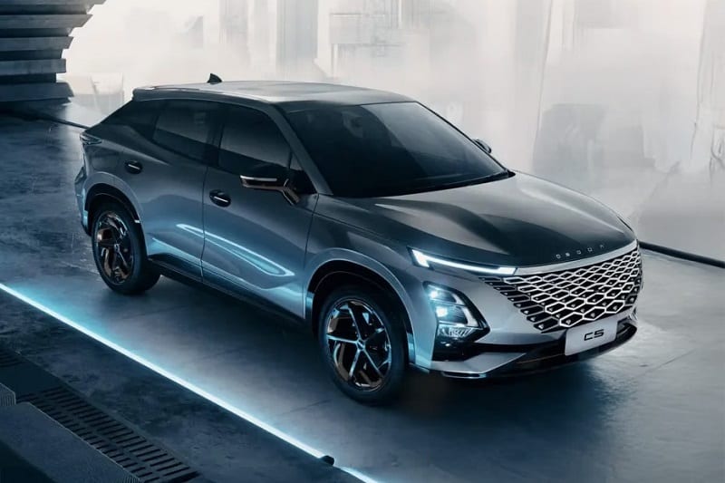 لتصميم الرياضي والمستقبلي لسيارة أومودا C5 2026