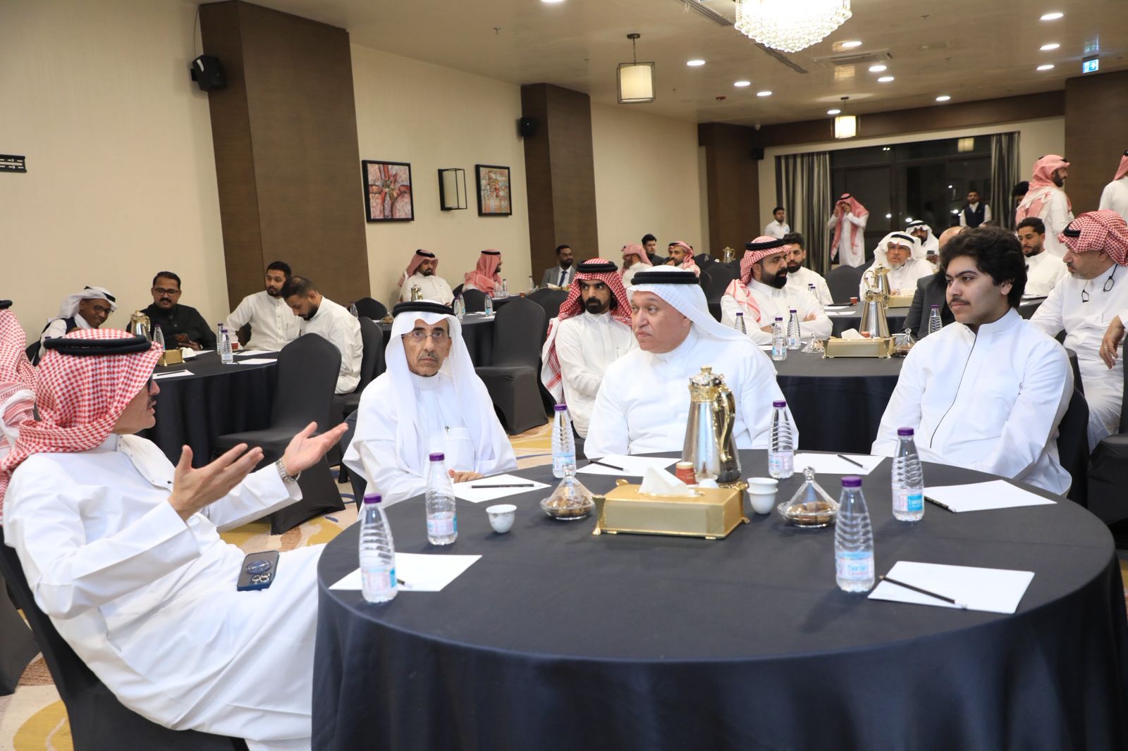 جمعية ملاك المطاعم والمقاهي تبحث تطوير قطاع الإعاشة بمكة 
