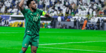 محمد نور يوجه رسائل لقائد الأخضر سالم الدوسري.. ماذا قال؟