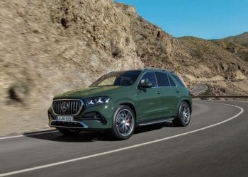 مرسيدس AMG GLE 53 هايبرد الجديدة تجمع بين الأداء الرياضي والتقنية الهجينة.