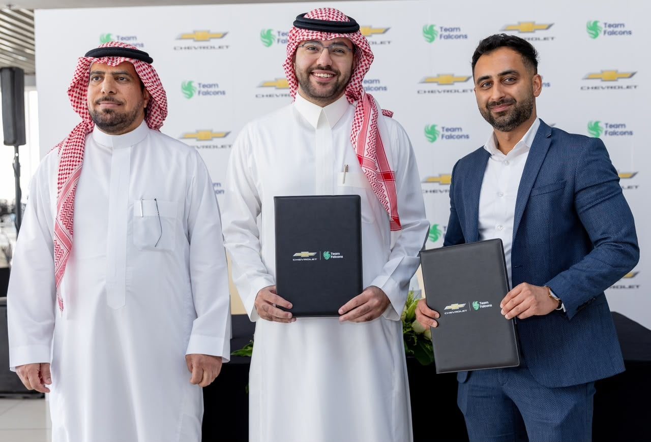 شفروليه تدخل عالم الرياضات الإلكترونية بشراكة حصرية مع "فريق فالكونز" السعودي
