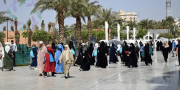 المدينة المنورة تودّع أفواج الحجاج