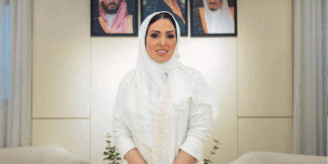إنجاز تاريخي للمرأة السعودية وقطاع الطوافة.. تعيين أول امرأة في منصب العضو المنتدب