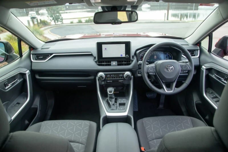 تصميم مقصورة تويوتا RAV4 2023