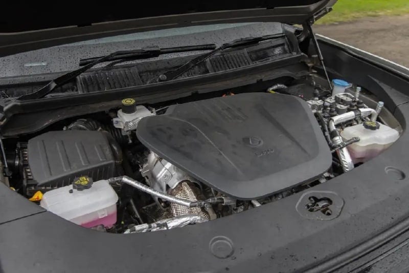 محرك دينزا بي 8 هايبرد 2027 Denza B8 PHEV Engine