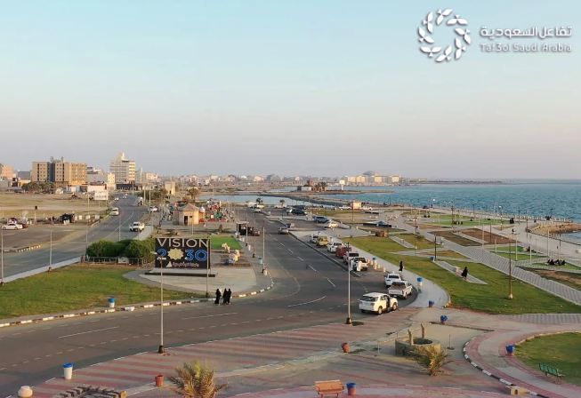 واجهة الليث البحرية.. مقصد سياحي يجمع الطبيعة والترفيه