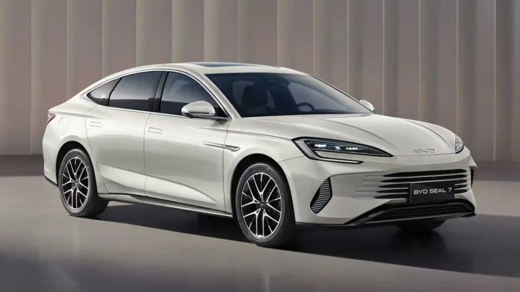 BYD تدخل قائمة أفضل 10 علامات