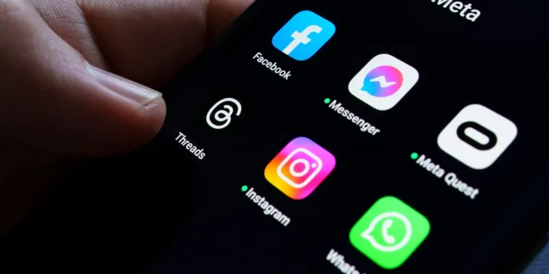 بين الوهم والحقيقة التقنية.. هل يقرأ هاتفك أفكارك؟