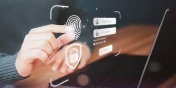 تحذير من التقاط الصور بعلامة النصر