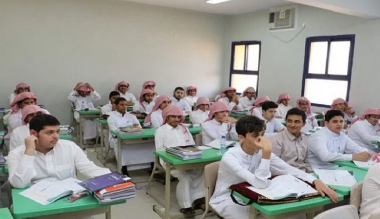 بداية العام الدراسي الجديد 1448.. موعد عودة الطلاب والمعلمين في السعودية