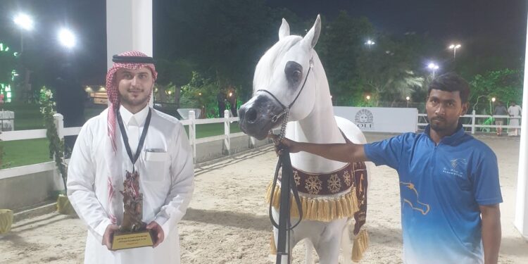 محافظ جدة يتوج الفائزين في بطولة منطقة مكة لجمال الجواد العربي (15)