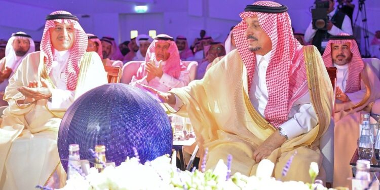 تحت رعاية خادم الحرمين الشريفين ونيابة عنه.. أمير منطقة الرياض يفتتح المؤتمر العالمي للموهبة والإبداع في نسخته الثالثة