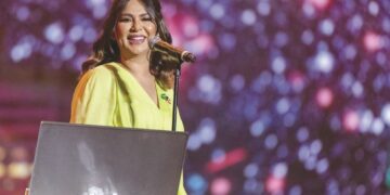 الكويت: صدور مرسوم بسحب الجنسية من الفنان داود حسين والمطربة نوال الكويتية