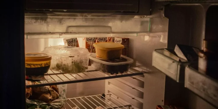 زيادة خطر الإصابة بالسكري.. دراسة تحذر من الإفراط في الطعام بعد الـ 5 مساء