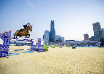 4 فرسان أولمبيين في قائمة التصنيف العالمي يشاركون ببطولة لونجين لقفز الحواجز