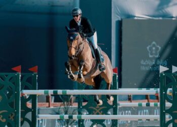 تصفيات بطولة لونجين العالمية لقفز الحواجز .. الفارس الإيطالي جاوديانو يتوّج بكأس وزارة الرياضة