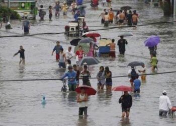 السلطات الفلبينية تتخذ إجراءات عاجلة خوفا من إعصار ينشينج