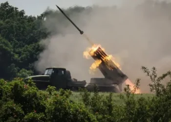 هجمات صاروخية عنيفة على كييف.. والسلطات الأوكرانية ترفع حالة التأهب القصوى