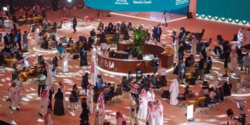 بمركبات أمنية كهربائية.. وزارة الداخلية تعزز منظومة الأمن في واحة الإعلام