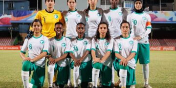 المنتخب السعودي الأول للسيدات يدشن معسكره الإعدادي في الدوحة