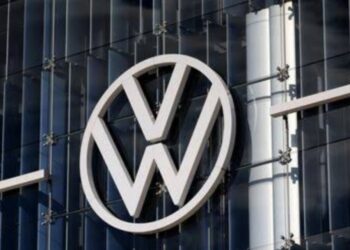 “فولكسفاغن” وريفيان الأمريكية تتعاونان في إنتاج السيارات الكهربائية