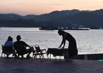 الصين تطلق برنامجا تجريبيا لـ”شبكة الإنترنت الصناعية من الجيل الخامس +”