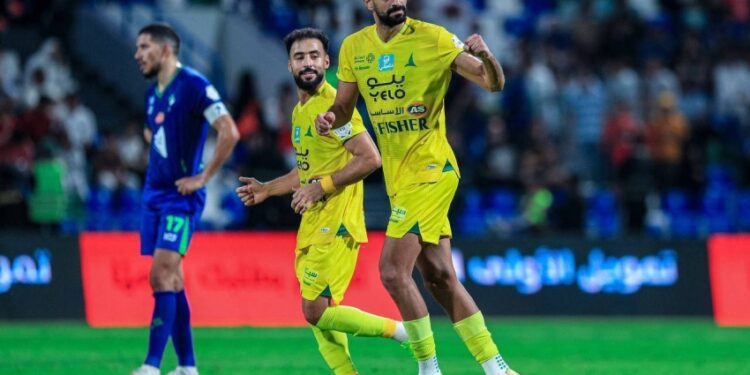 دوري روشن.. الخليج يتغلّب على الفتح في الجولة العاشرة
